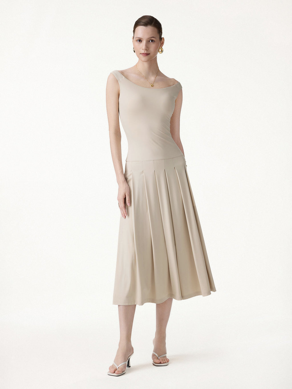 CoolTouch Multi-Wear Pleated Midi Bra Dress