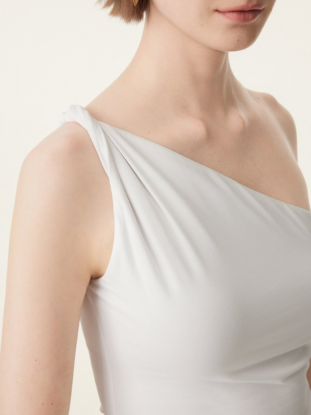 2Pcs Set One Shoulder Twisted Bra Tank & Side Ruched A-line Midi Skirt