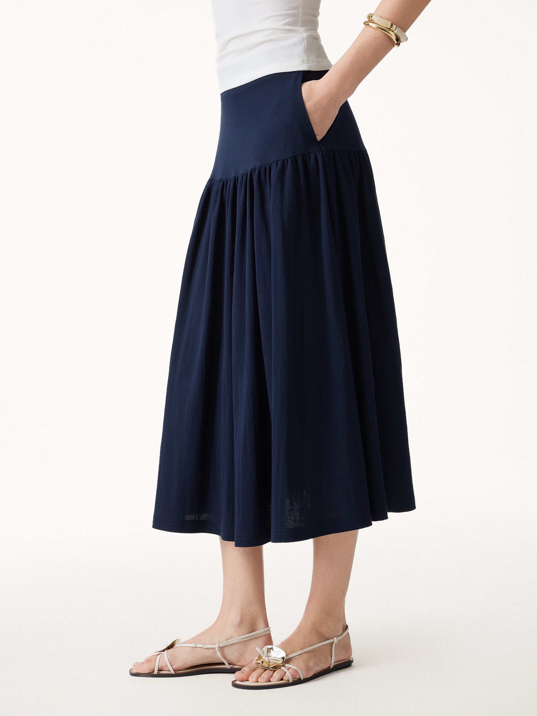 2Pcs Set Cropped Bra Top & Midi Skirt with Pockets