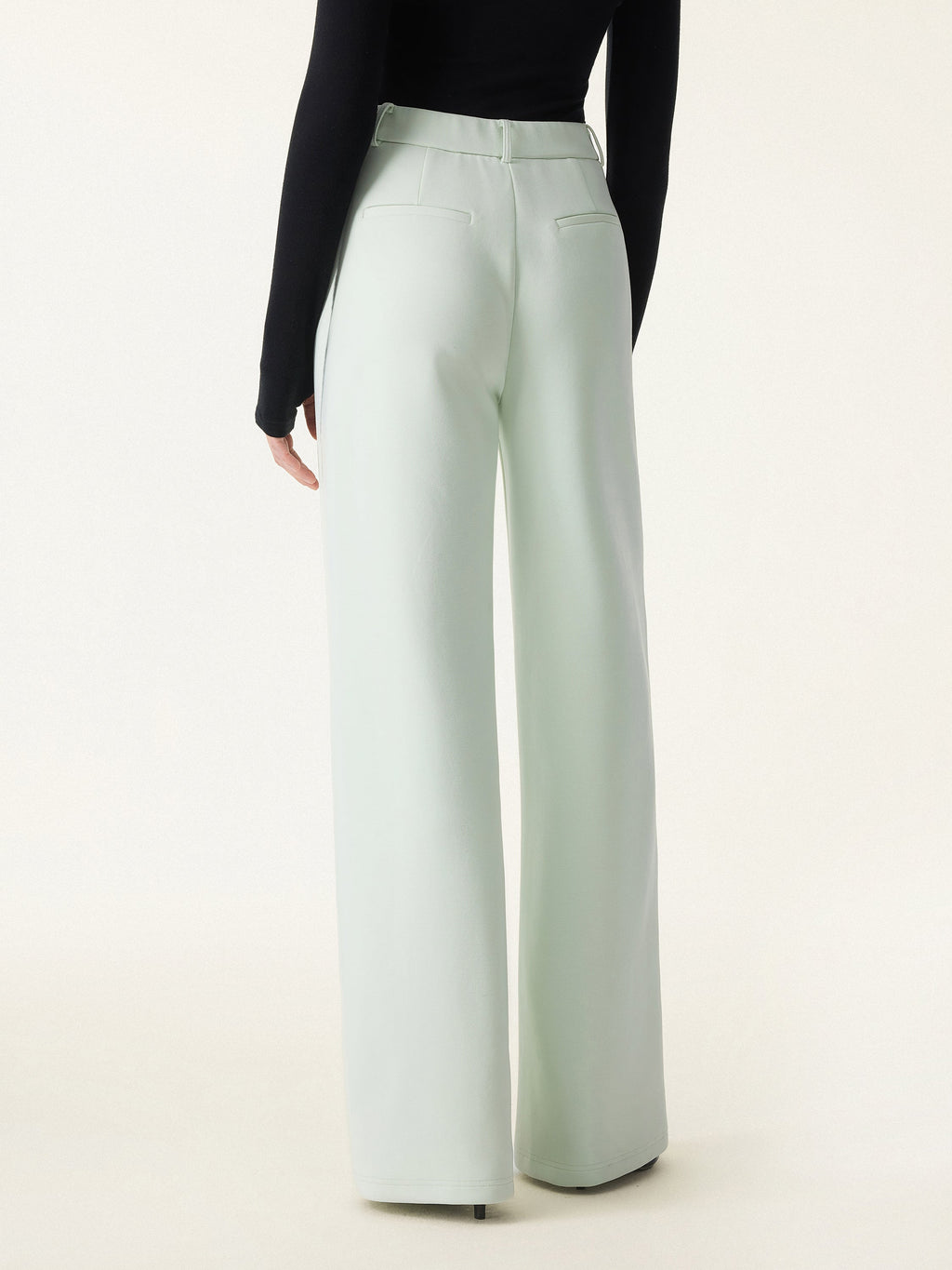 2Pcs Set Mockneck Cropped Bra Top & Slimming High Rise Wide Leg Pant