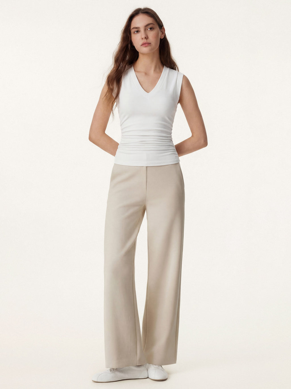 2Pcs Set V-neck Bra Top & Mid Rise Straight Pant with Pockets